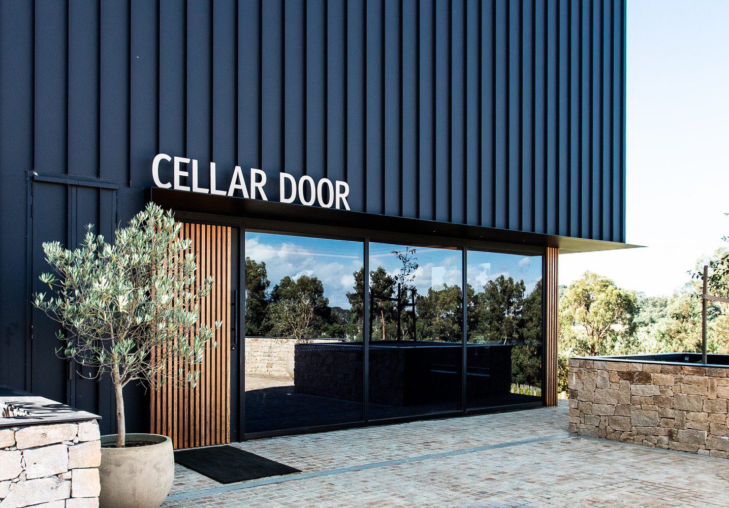 The premium cellar door Ten Minutes by Tractor mornington peninsula